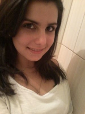Não sou doce como pensam e nem amarga como gostaria ★☆♡♥