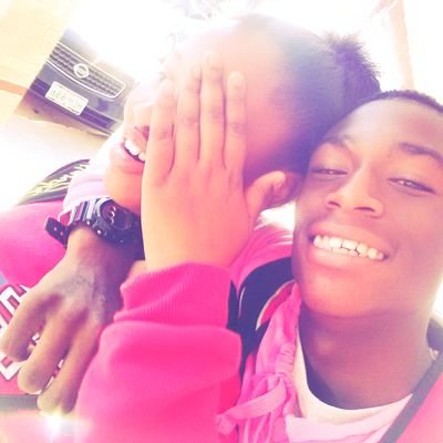 Hard
Ona
Hoe
    DreamChaser