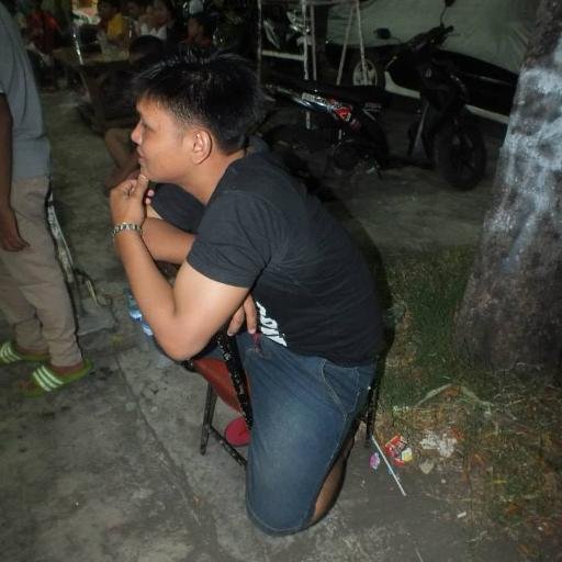 edwinjuliuzz's profile picture. JUJUR ITU HEBAT  Bismillah. focus,believe,success. @maulytyas♥