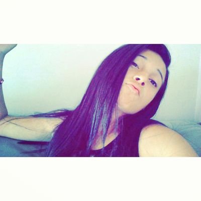 Pra mim as coisas mais valiosas continua sendo de graça: paz, amor, liberdade e uma mente educada.✌