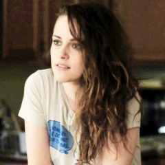 Dear Kristen Stewart, you are my role friend in the future.