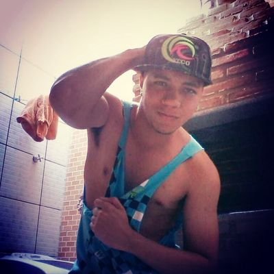 whatsapp:082-9695-6407 istagram:PRICE_JASON_WALKER :empresário:lojas planeta surf, e surf city