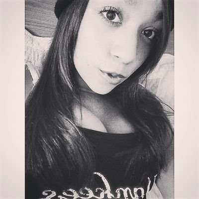 Rosto de menina, corpo de mulher estudo científico é saber o que ela que 