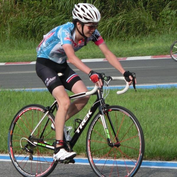 hato_yan's profile picture. 最近クワカブ熱が再燃中。オオクワ、ダイトウヒラタ、スマトラヒラタ、ニジイロ、アルキデス、ヘラヘラ、リッキー飼育。