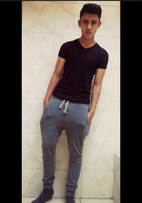 _hernan13's profile picture. m ✨