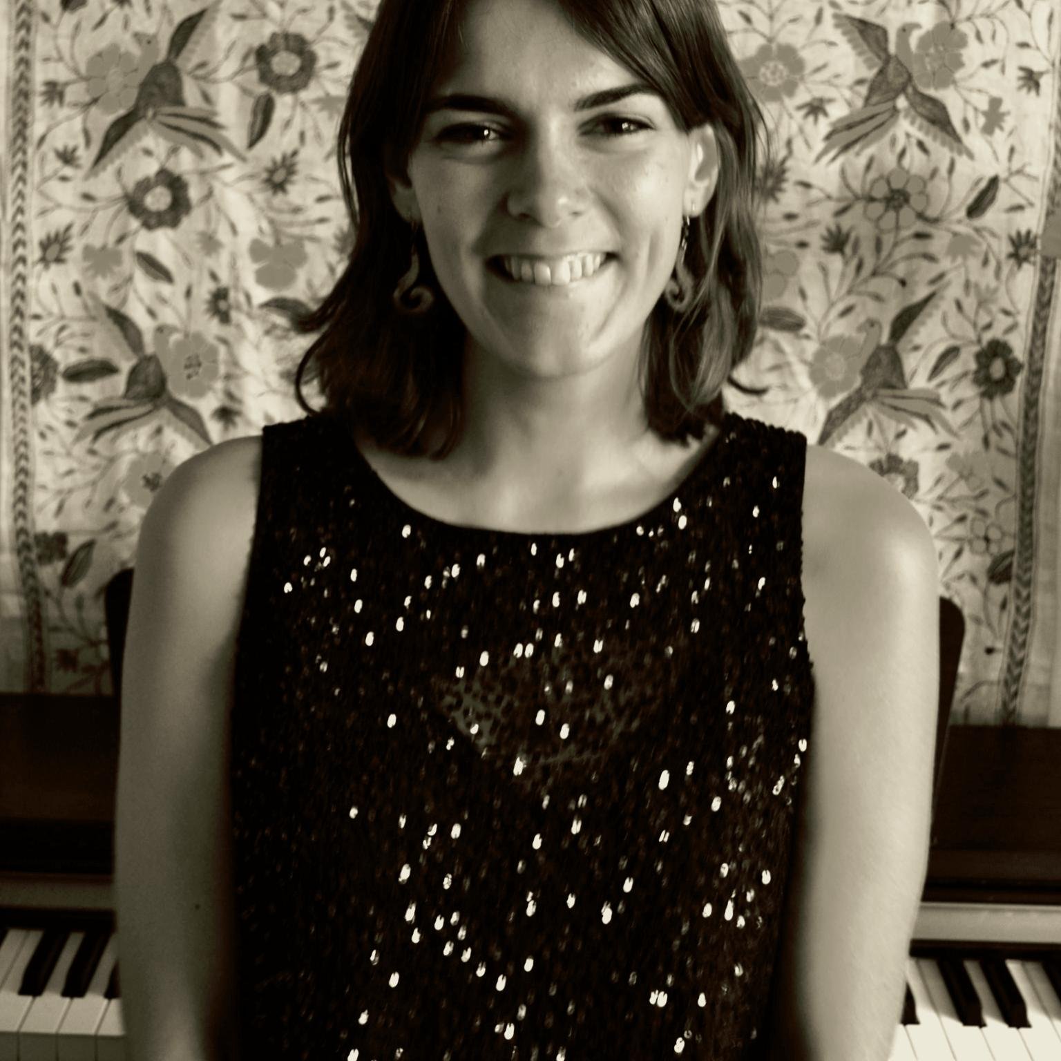 kodaly_caitlin's profile picture. Music and Spanish teacher / freelance choral conductor and singer / Kodály music enthusiast