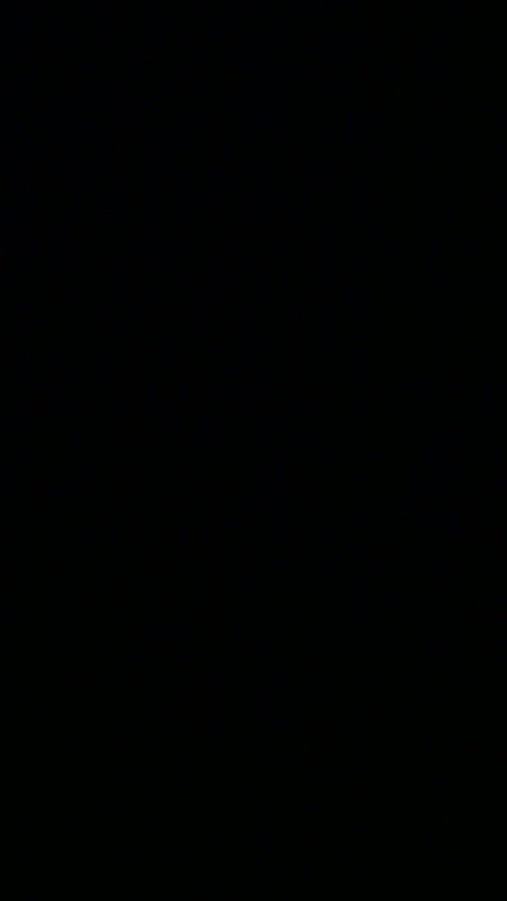 Ancien twitter suspendu | Célibataire | Passez moi vos snapchat en privée | Me follow pas pour m'unfollow 3 sec après|
