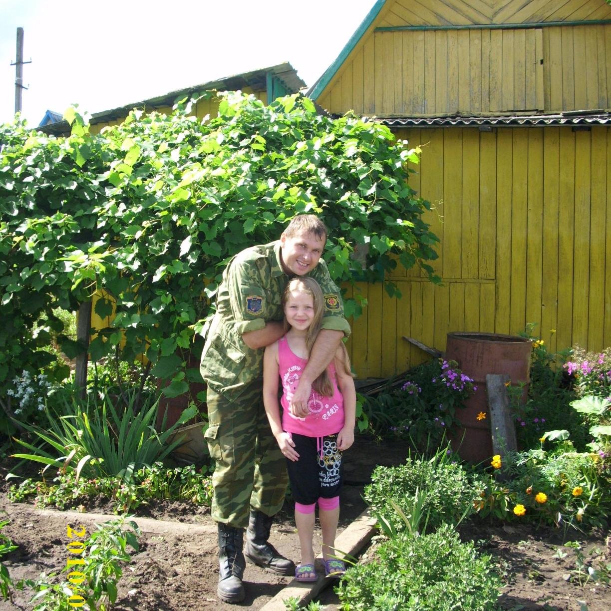 sales3star's profile picture. 