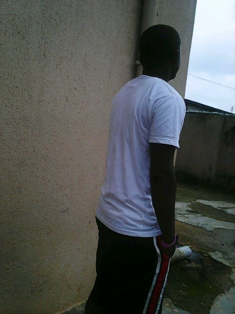 M' just the right man sitting next 2U.Sincere,loving&caring.calm with the quality,virtue one desires to see in every resp.man