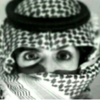 انا الجفـا ليه اخٓـاف النـاس تجـافيني ~
