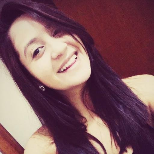 Ariana, Futura Dentista ♥