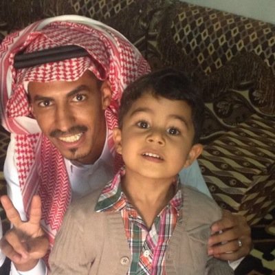 مهتم بالشعر .. وشاعر .. تبوك _ خميس مشيط .. 51908201 لمن يرغب باضافتي عن طريق البلاك بيري ..