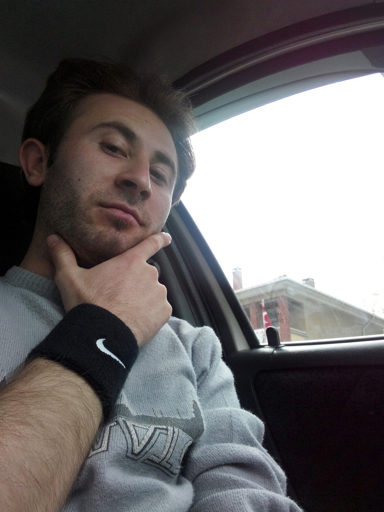 ceyhuns39's profile picture. Love photography. Amateur photographer. Biker. Swimmer. Nature lover. Native Dutch living in Hamburg. Husband. Father of two sons. I follow back