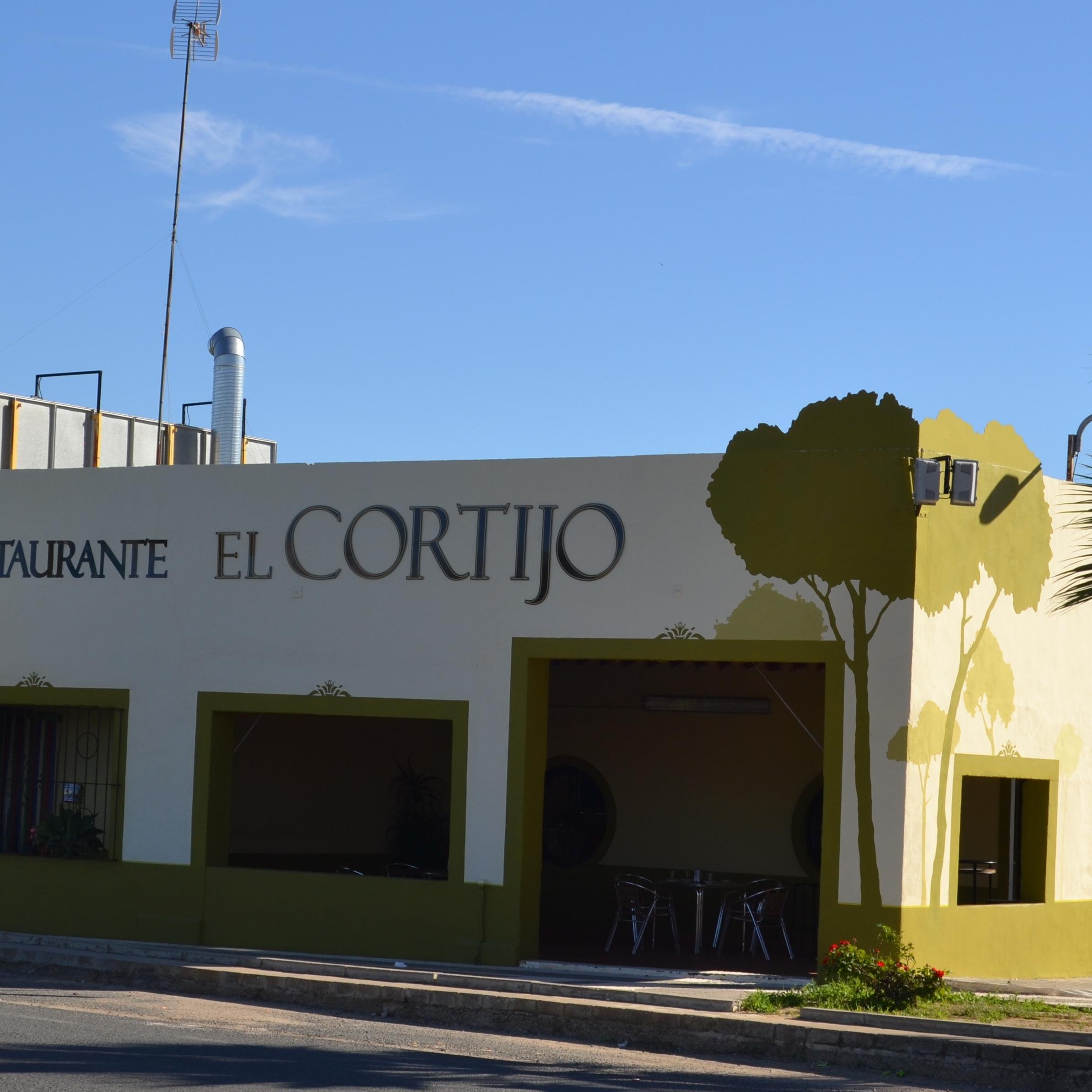 Restaurante en Pilas, reconocido en la comarca por su cocina tradicional, nuestros platos están seleccionados con la mayor calidad. Restaurante y Celebraciones