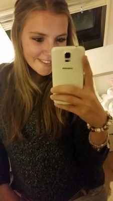✌
