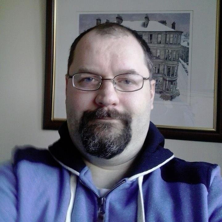 Barman. Dad. Podcaster. Gamer. Dreamer.