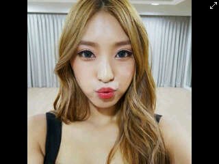 Yoon Bora as Sistar