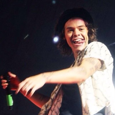 FOLLOW @lolnohes OR UNFOLLOW SHE FOLLOWS BACK JUST ASK