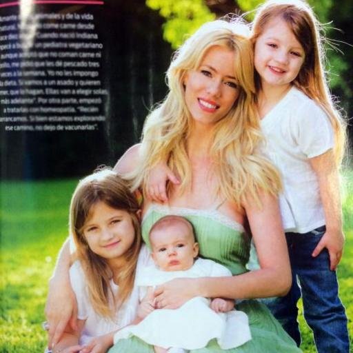 HermosurasNiky's profile picture. Fan de Nicole Neumann una diosa con todas las letras!, Tequiero Muchisimo , Humilde , divertida,etc.18/1/2012 Me sigue la diosa Nicole :)