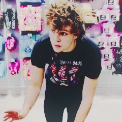 ~°~ Tonight im superhero watch me fly im never getting low ~°~