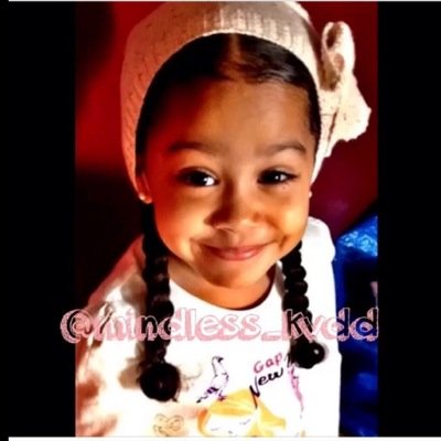my mom and dad are @Alltheladys_wat and @therealoliva there married to and they wilk never break up grandma is @flawlessShania and my sis is Aniya