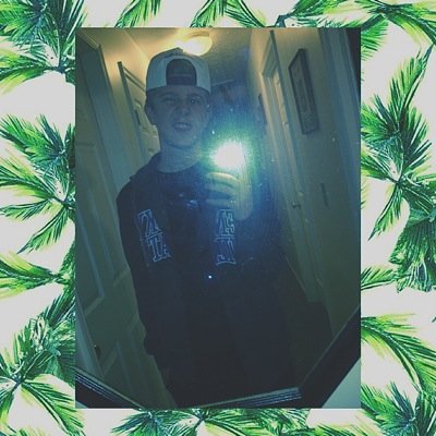 isamsharp's profile picture. follow me ✌️
