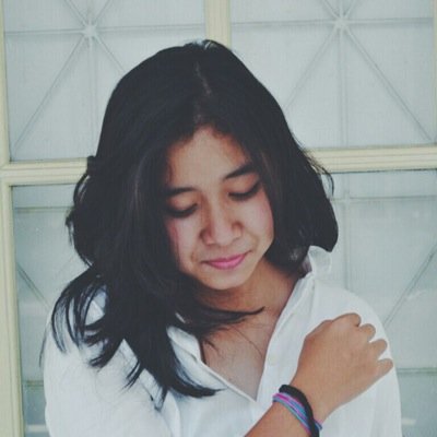 Ngapain lo liat-liat bio gue
