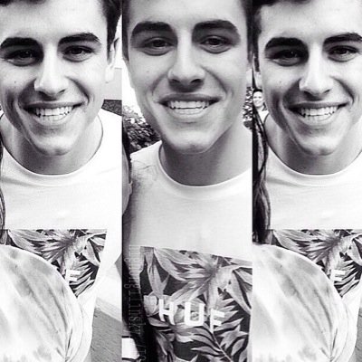 this is a free follow from @carefreecartah go follow her :)
