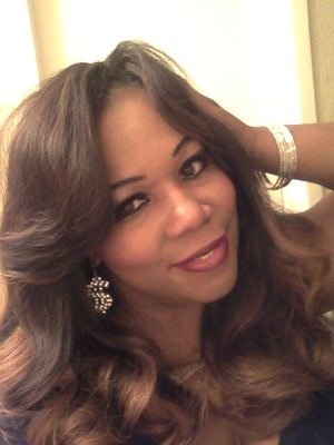 Brown skin Houston beauty loving my life and family!