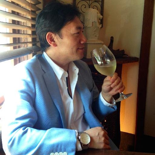 株式会社ハーモニーズ・トレーディング代表取締役。 （https://t.co/0FTkTA2mCo） ドイツ製腕時計UHR-KRAFT日本総販売元。（https://t.co/NZgllmjR3L）節約＆収入アップ術。  出身は兵庫県。愛知県育ち。サッカー。ゴルフ。