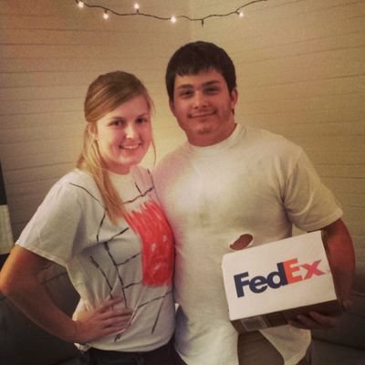 Streaming couple on Twitch. She's Downton. He's Hobbit. Follow us to know when we go live! #nuffsaid #gofollow