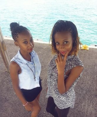 Pinteress : là miiss
Facebook : Wendy MB
Keek : lLàs_Dydy_Pretty
Instagram et Instamessage : la_dou_douune