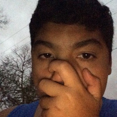 im awesome and if people mess with me i kick there ass hard to the ground ill maje them cry but other than that im chill i make friends easily