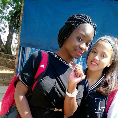 He who is in me is mightier that the one in this world☺Netballer/Singer/Dancer♥