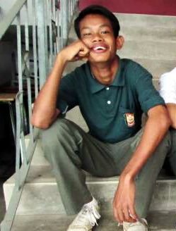 KhairilIdrish's profile picture. I'm not perfect but I'm trying to make it perfect for you... 
(^_-)