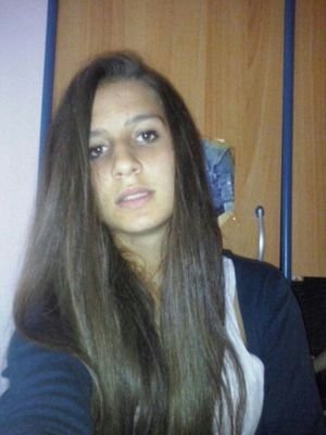 37anitabelieve's profile picture. ~I'm a Belieber~                                                                                    Crolliamo come i mui. Ci rialziamo come un guerriero stanco