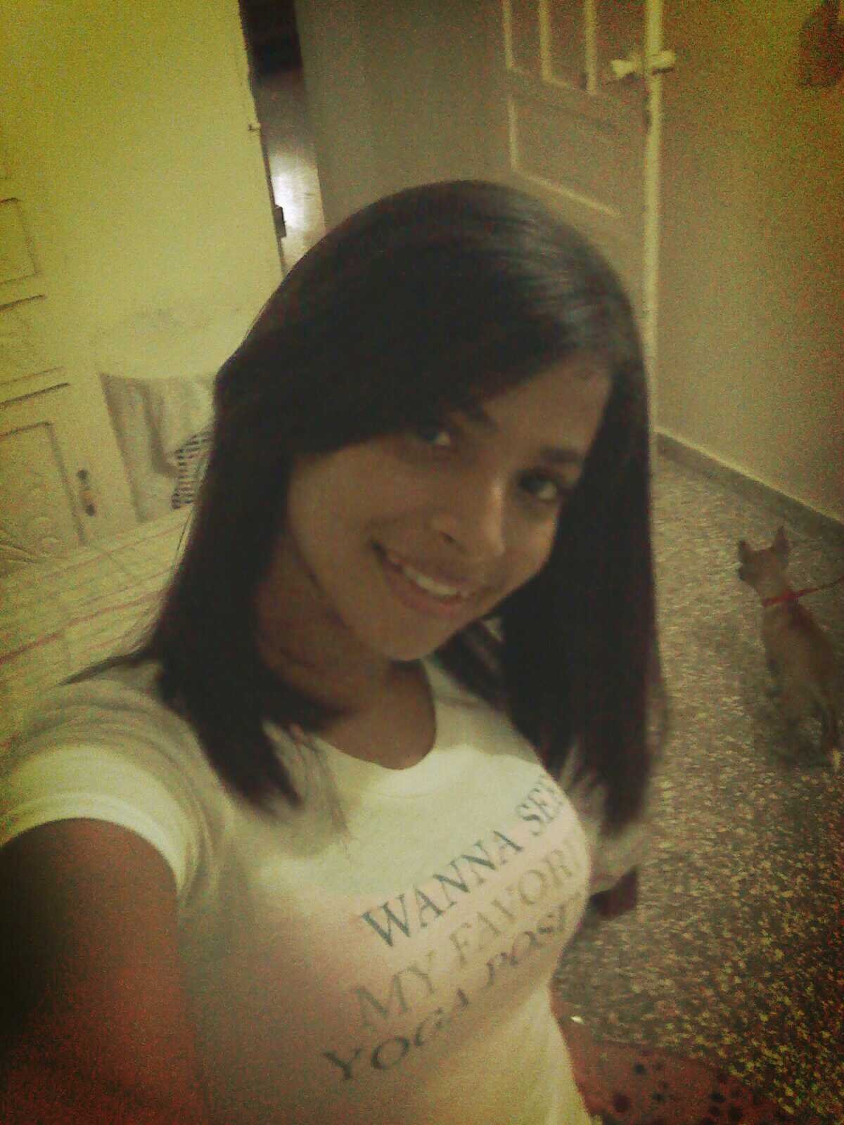 darianny;divertida,simpatica,19 años fb: darianny quezada corporan :)