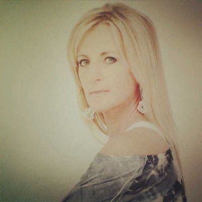 E_thirteen1's profile picture. Helping people to understand Money, insurance & finances better through easy GO TO & HOW TO steps and services. Empowering them to have a https://t.co/zko7TMd6v3.