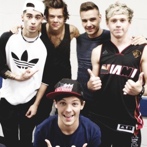 99% of the time idk whats going on. live life in the moment because everything else is uncertain. oh and i love One Direction