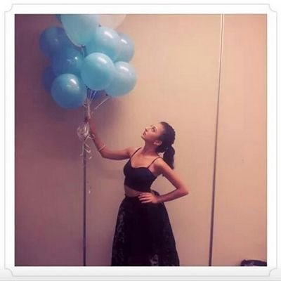 Nicole Economos Profile