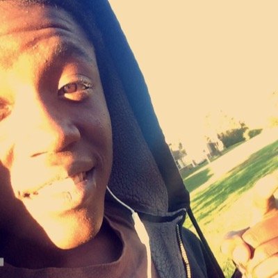 Just Enjoying Being Young!! Love @WWE there great. Favs Celebs are @Snooki @justinbieber @mileycyrus and alot other i follow back!!
