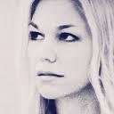 kaariboo_'s profile picture. I'm Flavie and this is a fan account about Kari Kimmel, an amazing singer, and btw my favorite one. I love her so much.