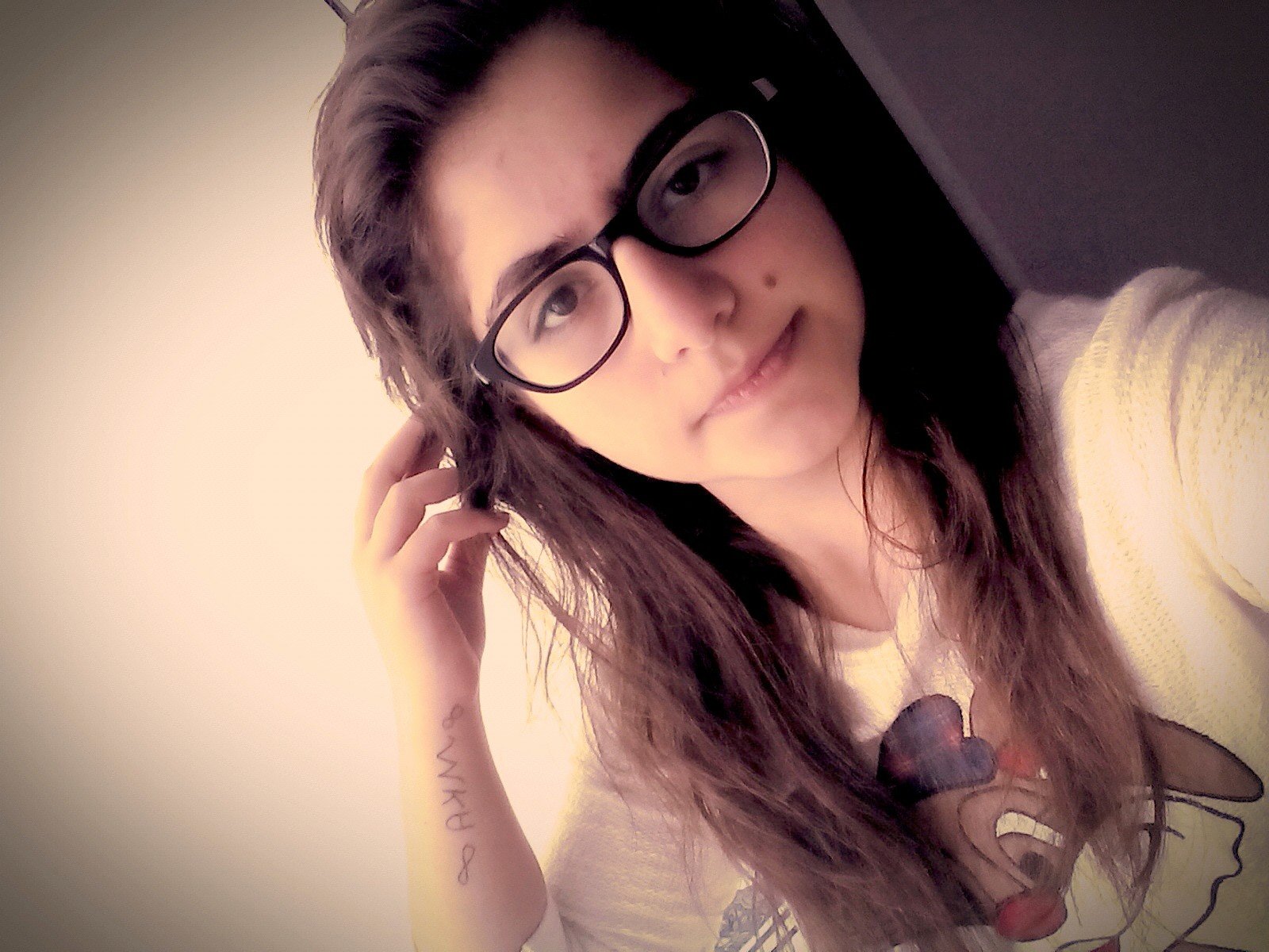 beyza37745's profile picture. 