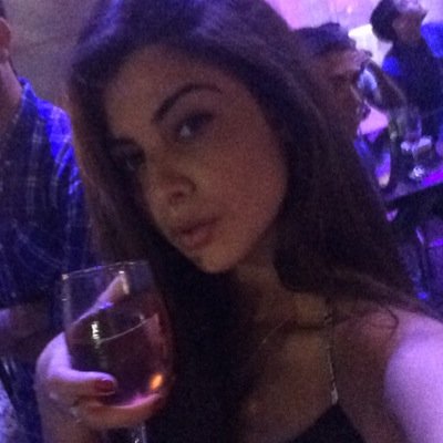 LariaYasmin's profile picture. 