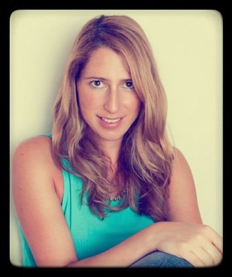 EmmaButin's profile picture. Translating great ideas to one button.