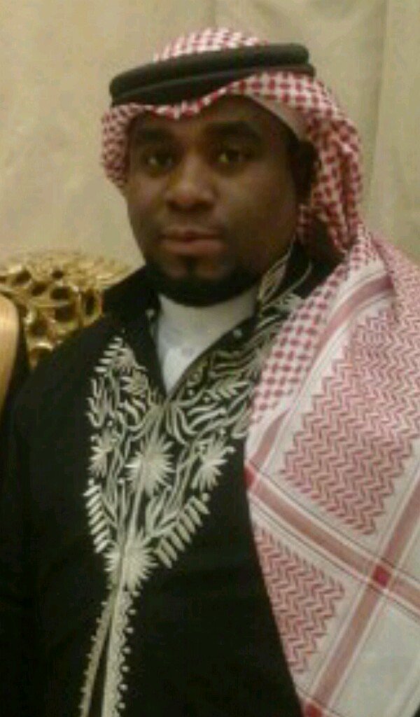اسأل الله ان يغفر لك وان يسكنك فسيح جناته يابو ماجد إنا لله وإنا اليه راجعون