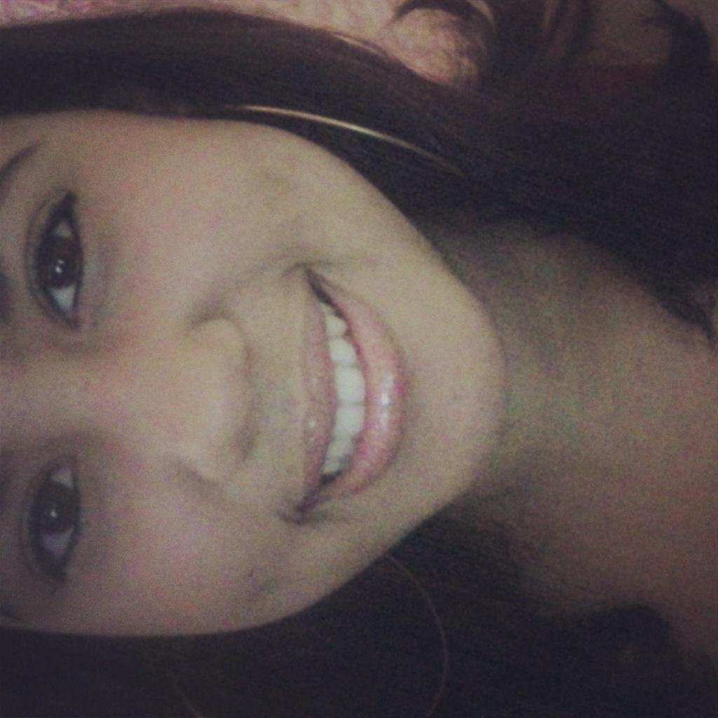 sou um doce de pessoa,mas lembre-se q até um doce pode fazer mal.                              facebook; https://t.co/XEbbOI4mNh