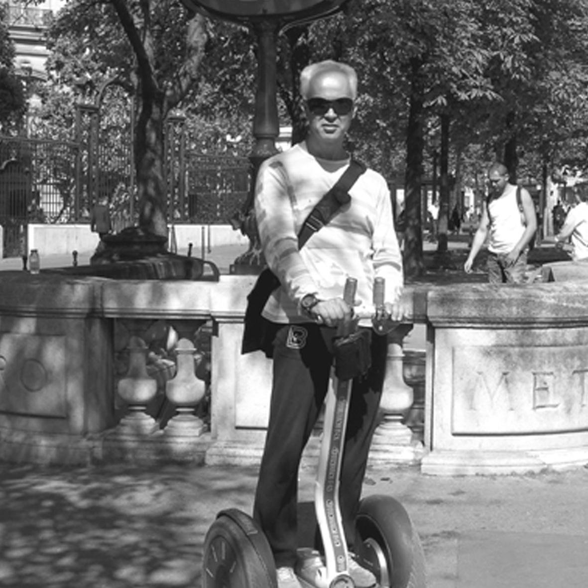 Galleries Art Tour http://t.co/VHajihVEEx
&
http://t.co/FOF2jOsSkd