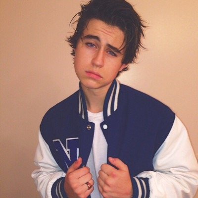 Please rt and tag Nash in the link below! It would mean so much to us if Nash noticed! Thanks! ☻