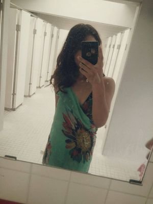 saya001989's profile picture. 処女を捧げた方に、10年後アナル処女も奪われました。最初の彼が最後の彼。                      人妻